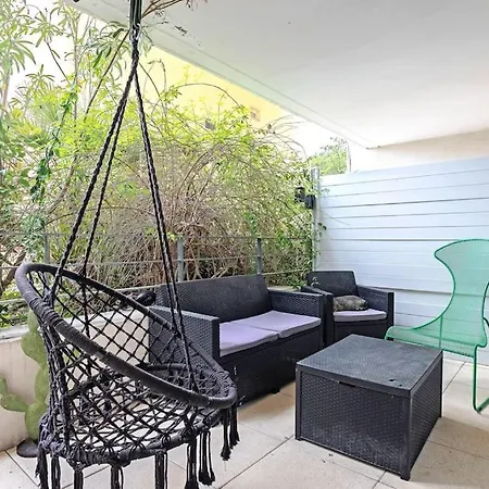 L'odyssee, Appt 4 Pers, Parking Prive, Wifi Apartment *